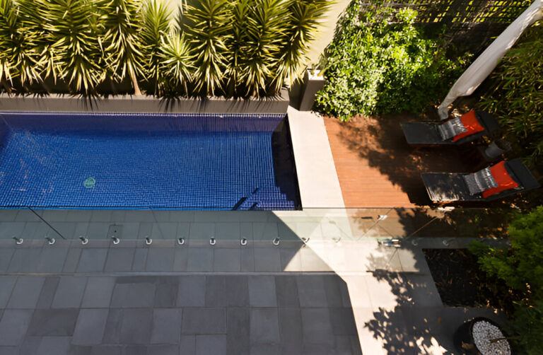 Frameless Glass Pool Fencing in Sydney: A Stylish and Safe Solution for Your Pool Area